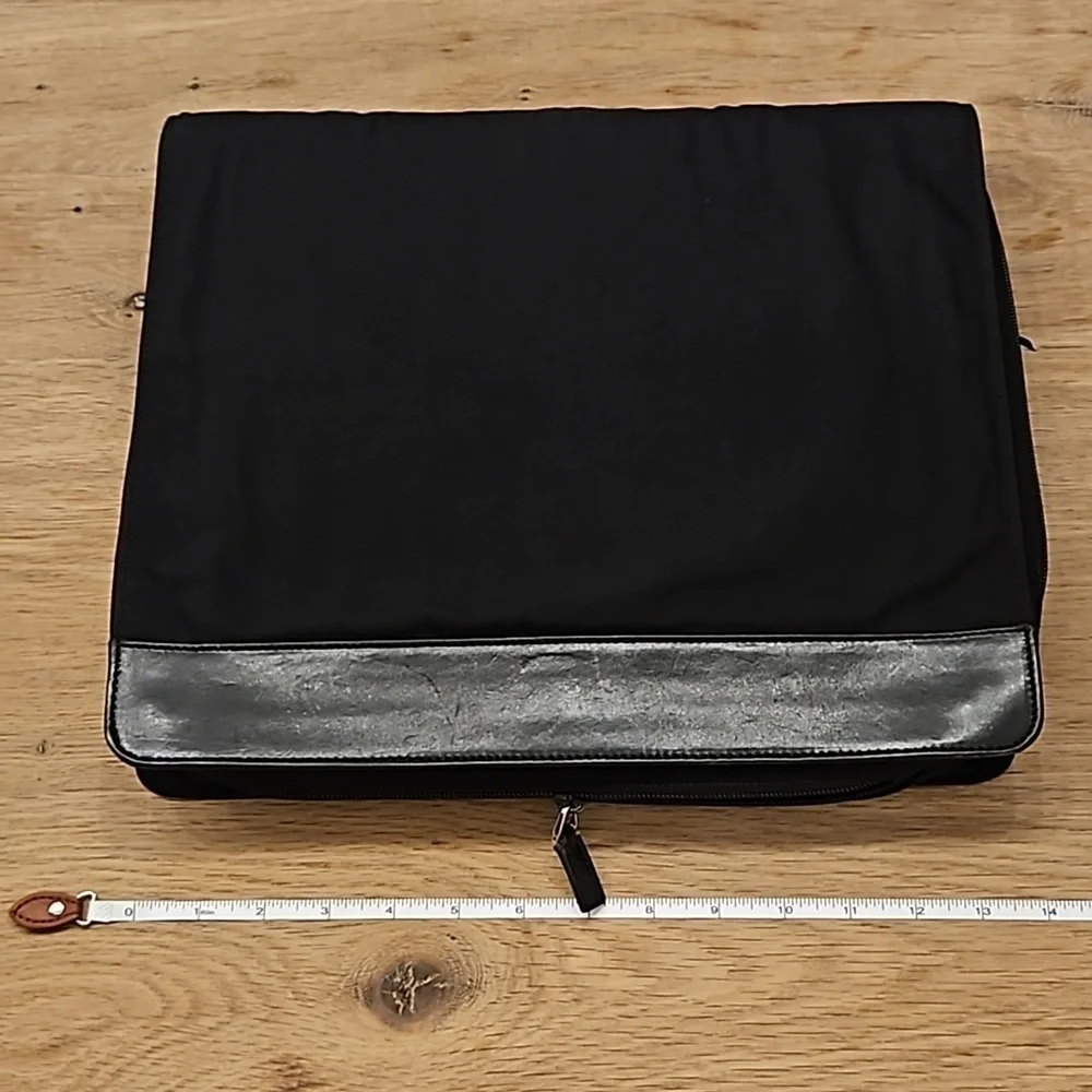 Gucci Clutch Briefcase